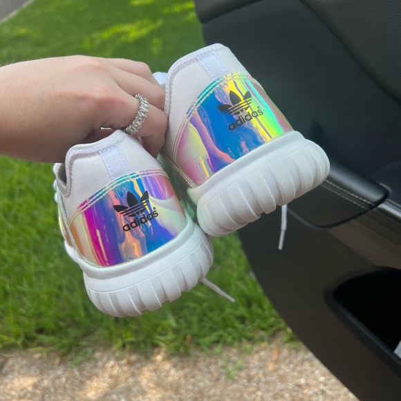 Adidas NWOT - Picture 3 of 9